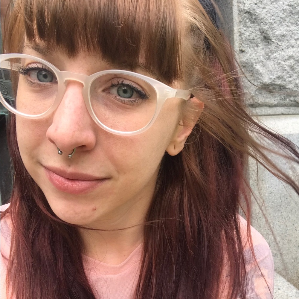 Meet your Posher, Julianna